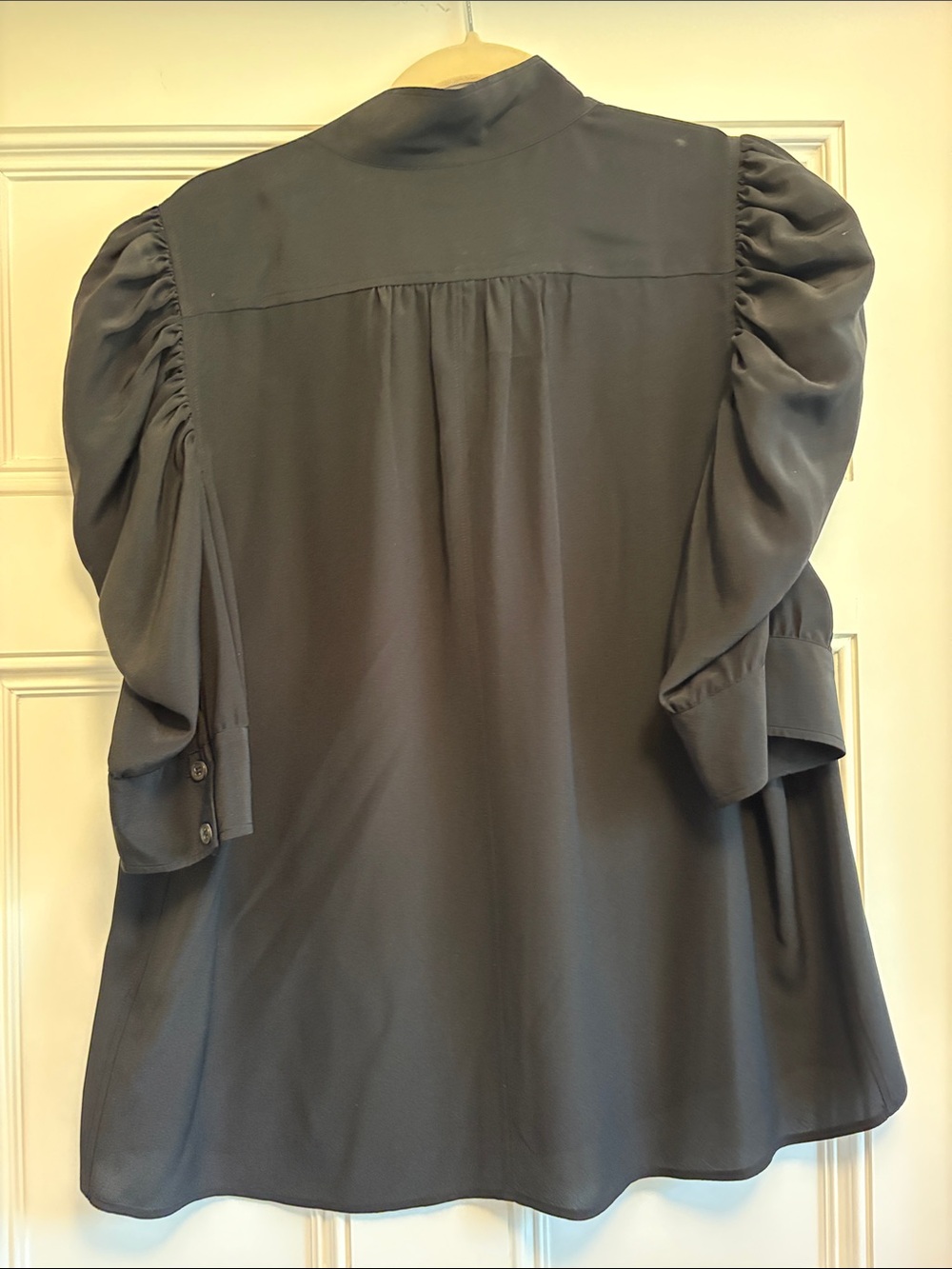Frame Denim Black Puff-Sleeve Button Front Blouse - Picture 5 of 6